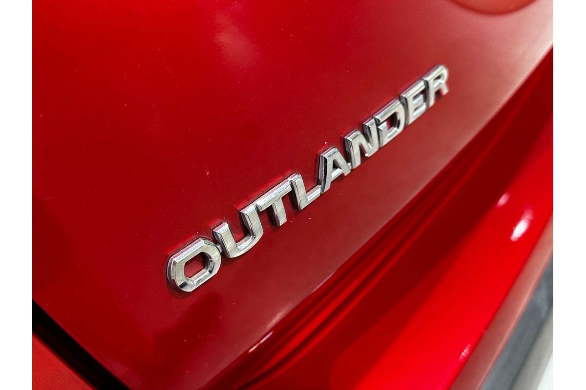2016 Mitsubishi Outlander LS ZK