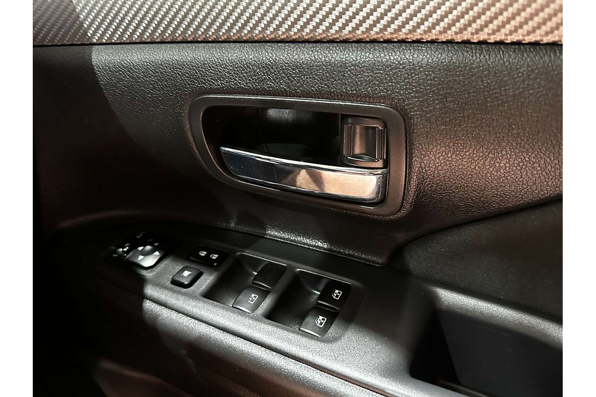 2016 Mitsubishi Outlander LS ZK