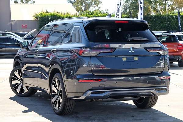 2025 Mitsubishi Outlander Exceed ZM