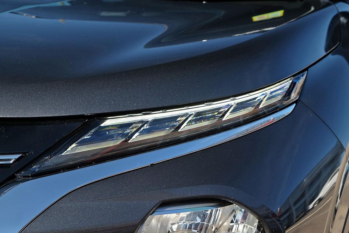 2025 Mitsubishi Outlander Exceed ZM
