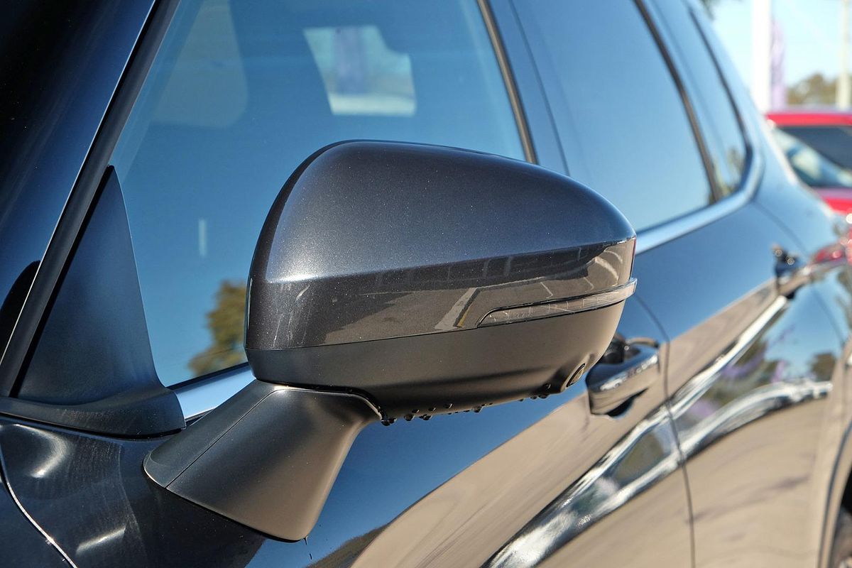 2025 Mitsubishi Outlander Exceed ZM