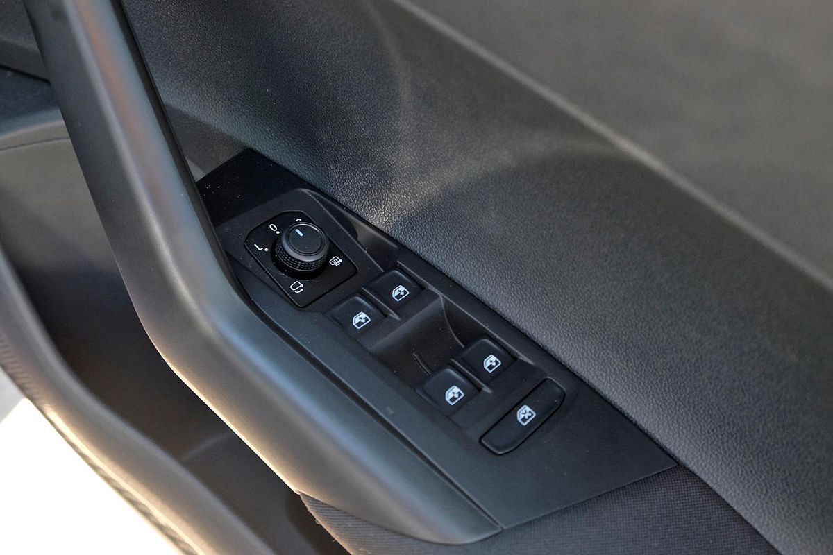 2025 Volkswagen Polo 85TSI Life AE