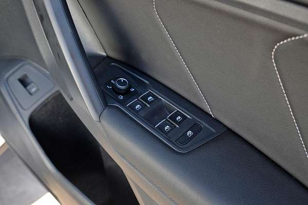 2024 Volkswagen Tiguan Wolfsburg Edition Allspace 5N