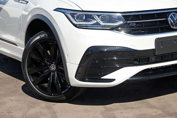 2024 Volkswagen Tiguan Wolfsburg Edition Allspace 5N