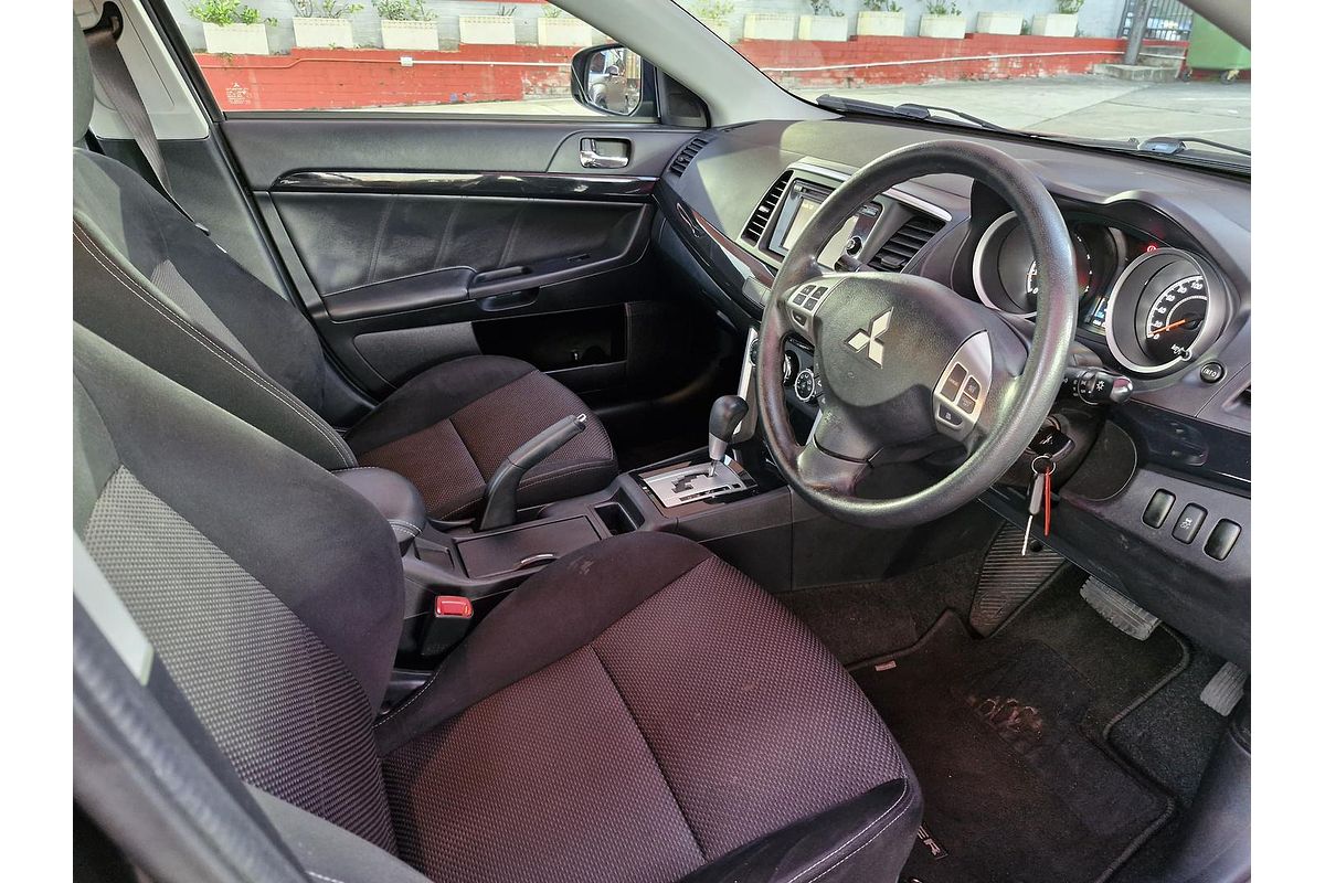 2017 Mitsubishi Lancer ES Sport CF