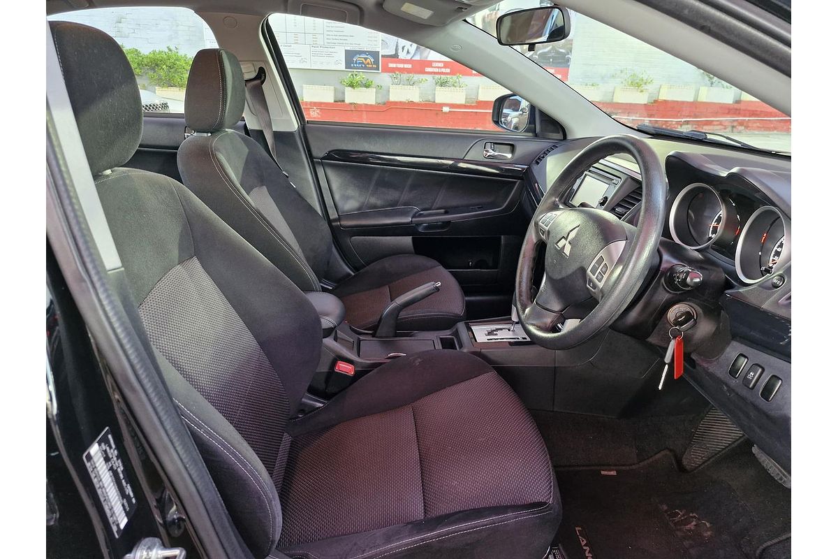 2017 Mitsubishi Lancer ES Sport CF