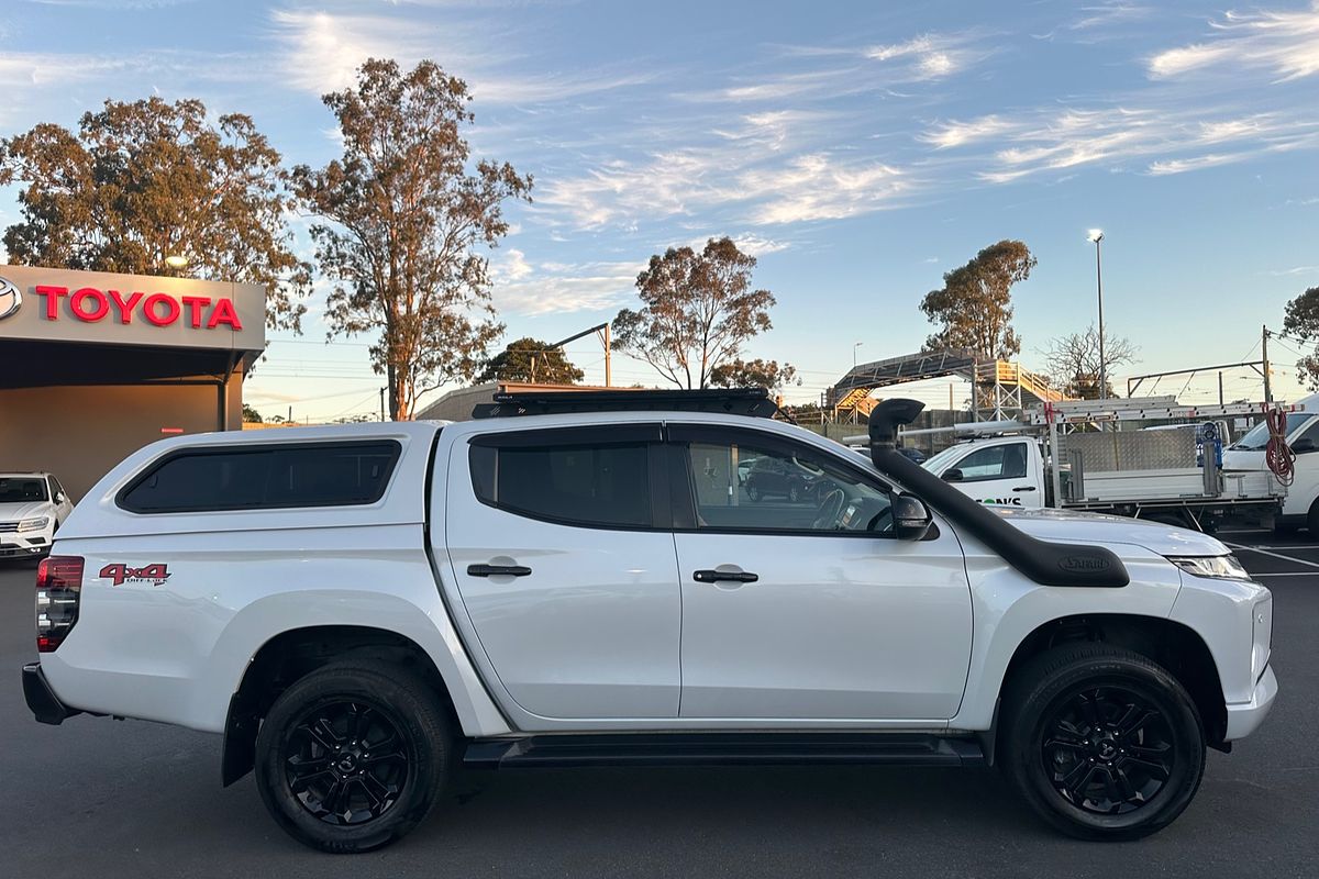2022 Mitsubishi Triton GSR MR