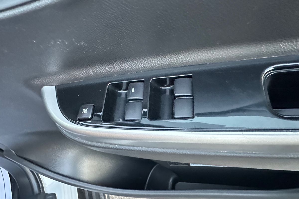 2022 Mitsubishi Triton GSR MR