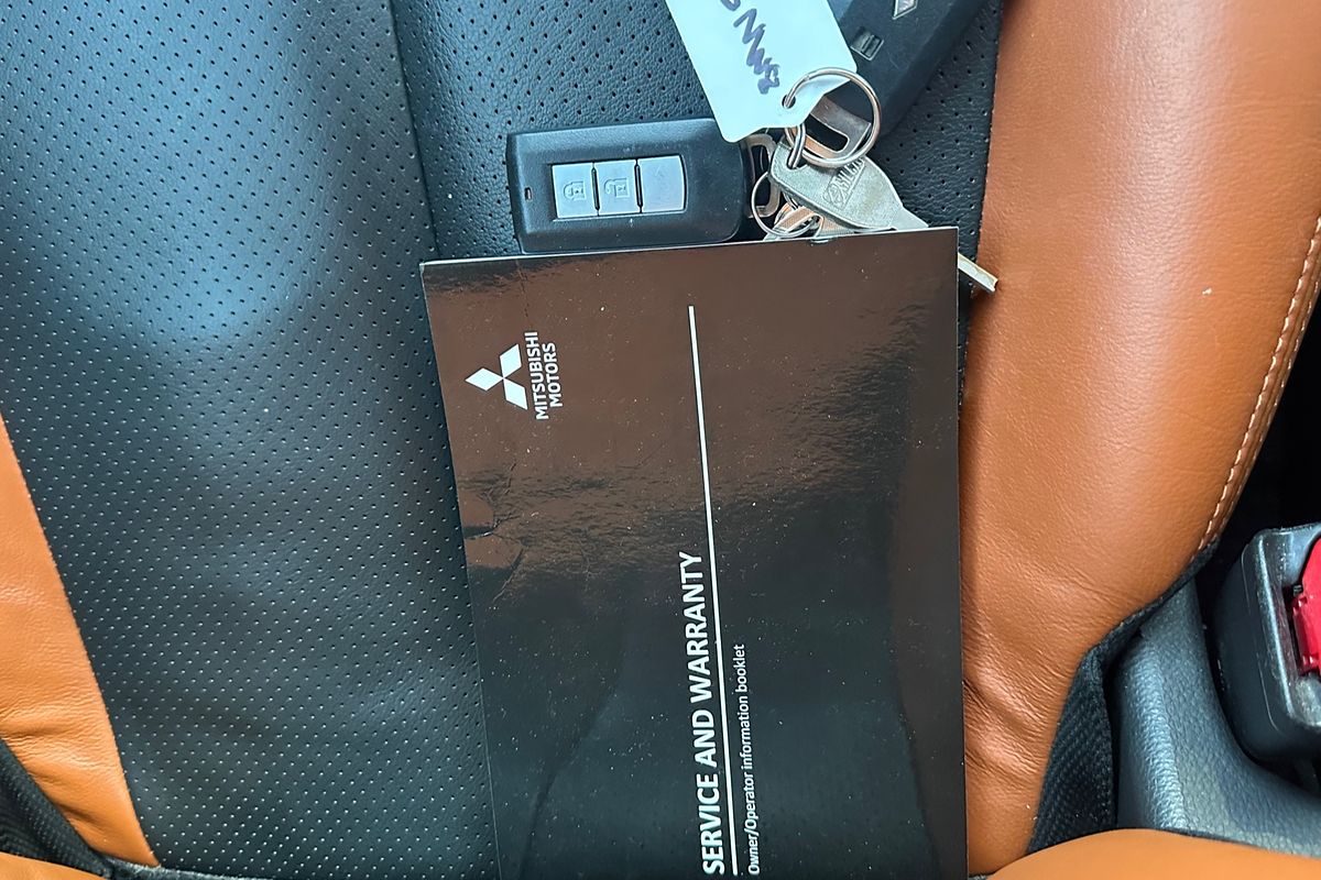 2022 Mitsubishi Triton GSR MR