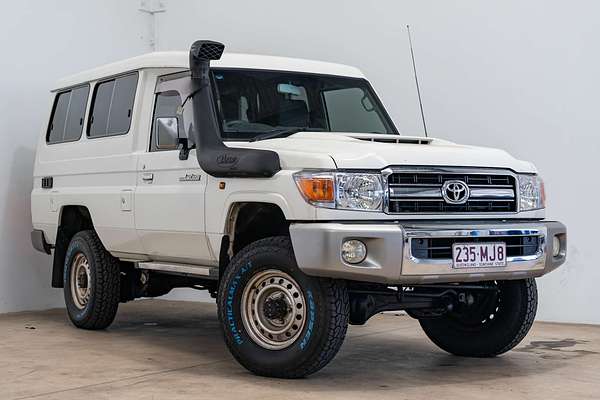 2018 Toyota Landcruiser GXL Troopcarrier VDJ78R