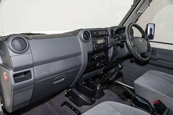 2018 Toyota Landcruiser GXL Troopcarrier VDJ78R
