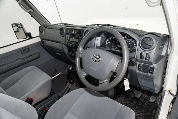 2018 Toyota Landcruiser GXL Troopcarrier VDJ78R