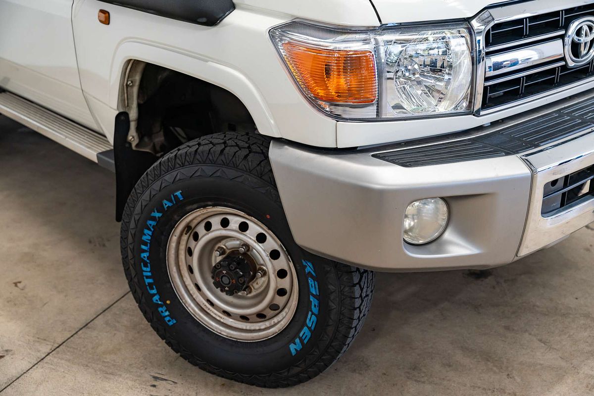 2018 Toyota Landcruiser GXL Troopcarrier VDJ78R