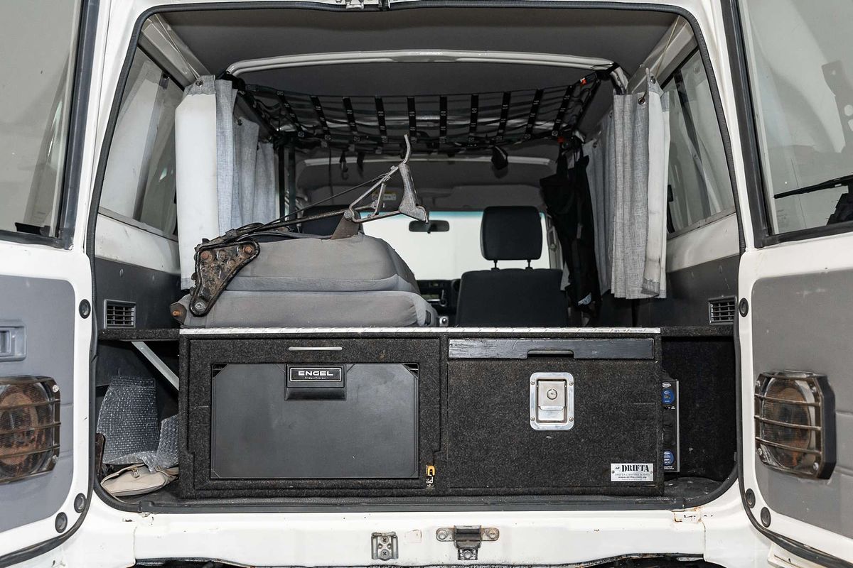 2018 Toyota Landcruiser GXL Troopcarrier VDJ78R