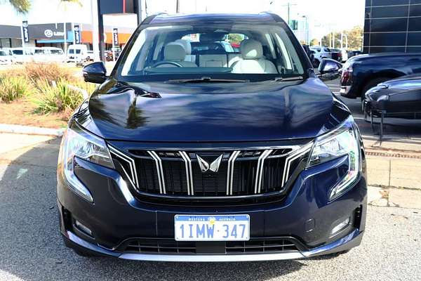 2024 Mahindra XUV700 AX7L