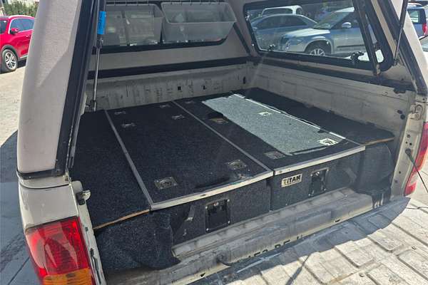 2005 Toyota Hilux Workmate TGN16R Rear Wheel Drive