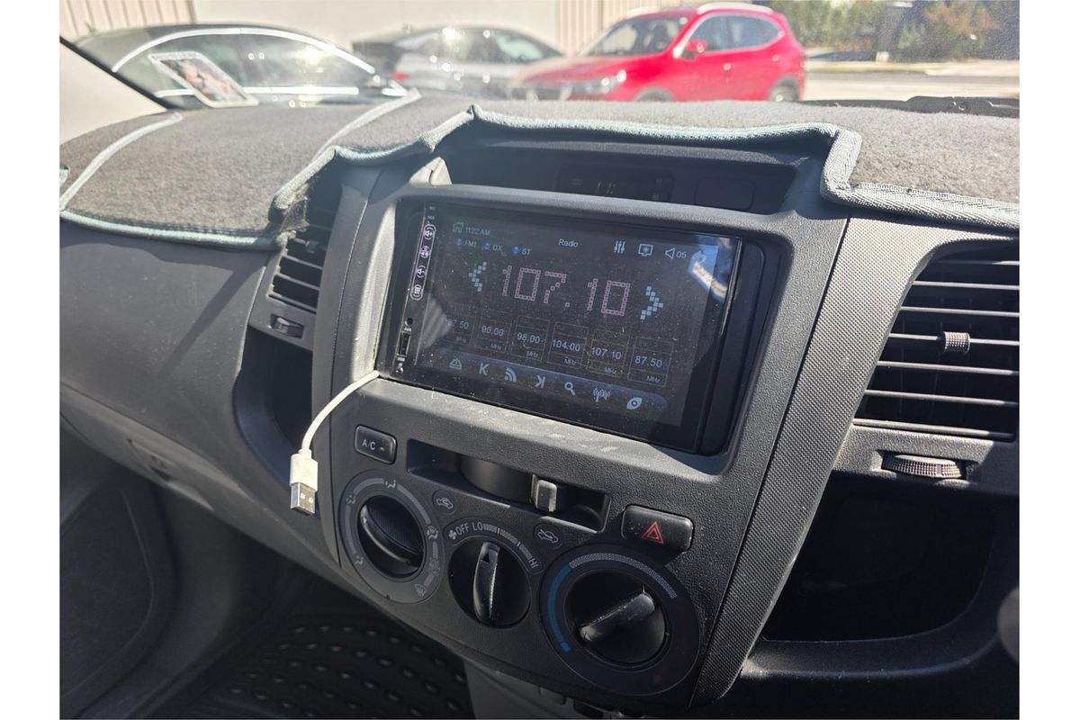 2005 Toyota Hilux Workmate TGN16R Rear Wheel Drive