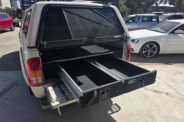 2005 Toyota Hilux Workmate TGN16R Rear Wheel Drive