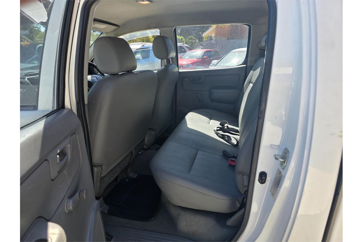 2005 Toyota Hilux Workmate TGN16R Rear Wheel Drive