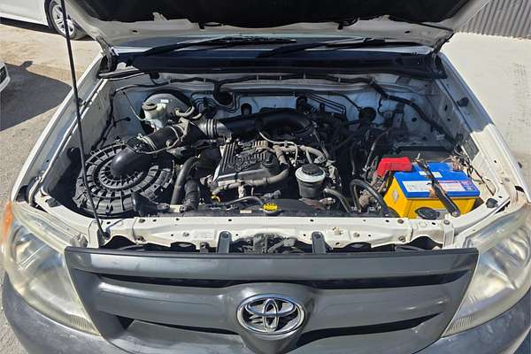 2005 Toyota Hilux Workmate TGN16R Rear Wheel Drive