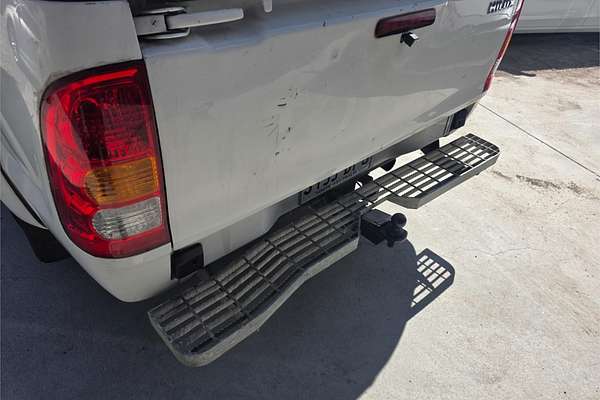 2005 Toyota Hilux Workmate TGN16R Rear Wheel Drive