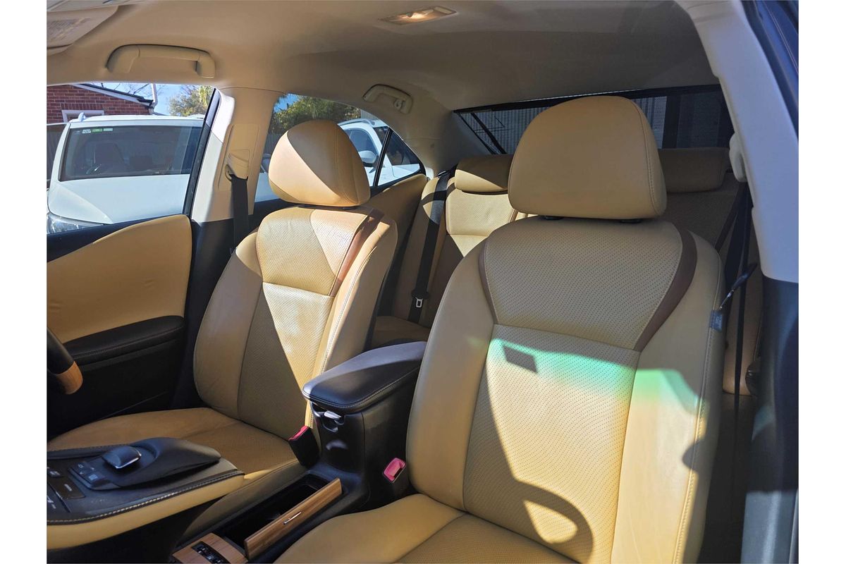 2013 Lexus HS250H