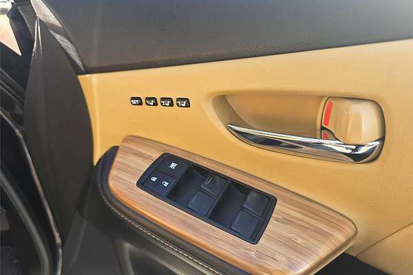 2013 Lexus HS250H