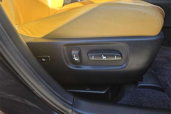 2013 Lexus HS250H