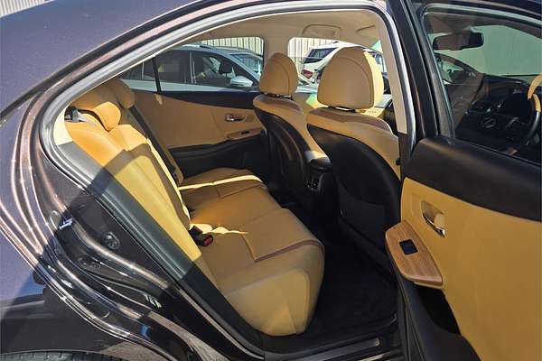 2013 Lexus HS250H