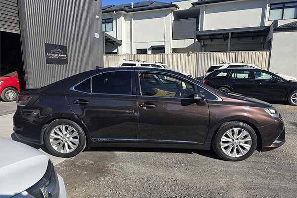 2013 Lexus HS250H