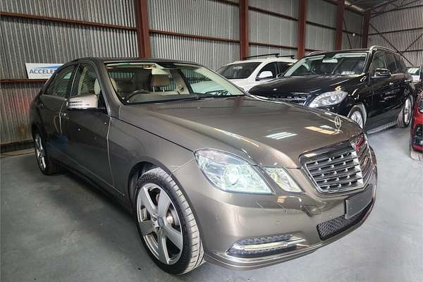 2011 Mercedes-Benz 250 CDI ELEGANCE 212 MY11