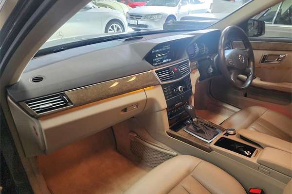 2011 Mercedes-Benz 250 CDI ELEGANCE 212 MY11