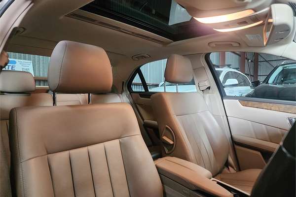 2011 Mercedes-Benz 250 CDI ELEGANCE 212 MY11