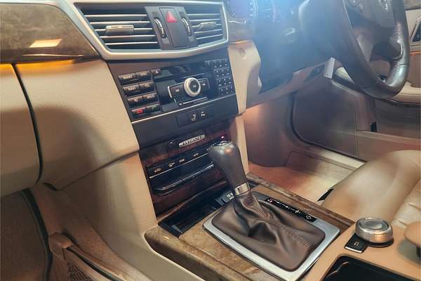 2011 Mercedes-Benz 250 CDI ELEGANCE 212 MY11