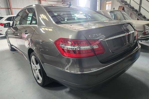 2011 Mercedes-Benz 250 CDI ELEGANCE 212 MY11