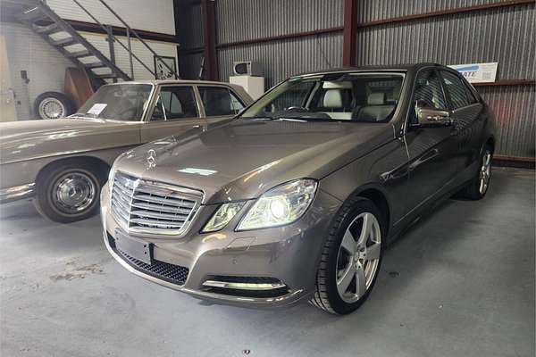 2011 Mercedes-Benz 250 CDI ELEGANCE 212 MY11