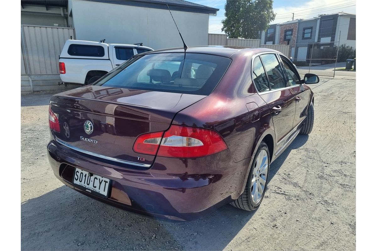 2009 SKODA Superb Elegance 3T