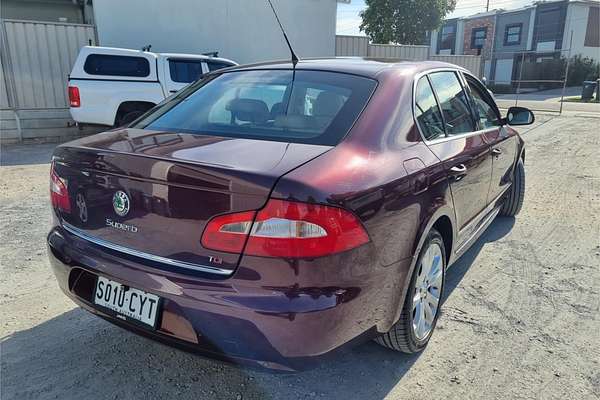 2009 SKODA Superb Elegance 3T