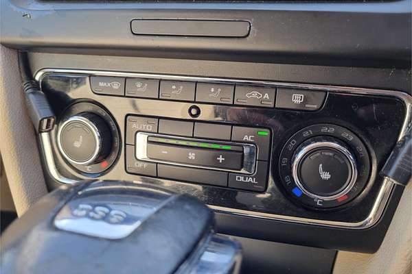 2009 SKODA Superb Elegance 3T