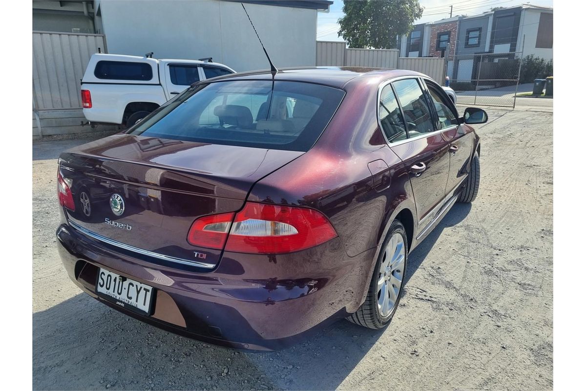 2009 SKODA Superb Elegance 3T