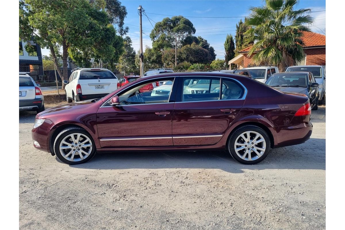 2009 SKODA Superb Elegance 3T