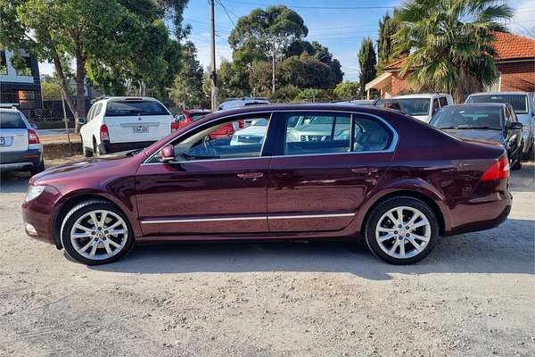 2009 SKODA Superb Elegance 3T