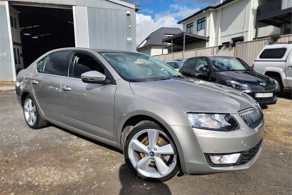 2013 SKODA Octavia Elegance 132TSI NE