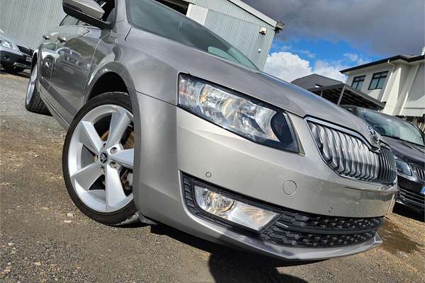 2013 SKODA Octavia Elegance 132TSI NE
