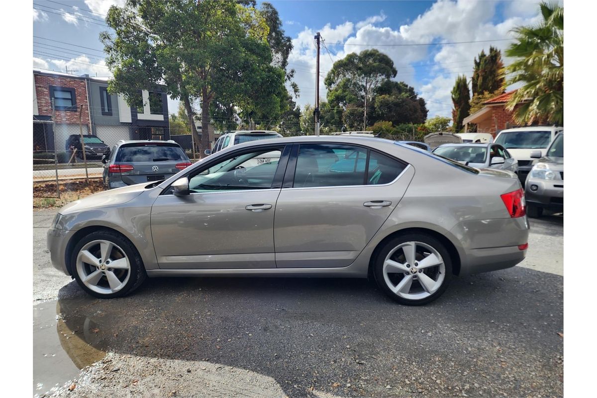 2013 SKODA Octavia Elegance 132TSI NE