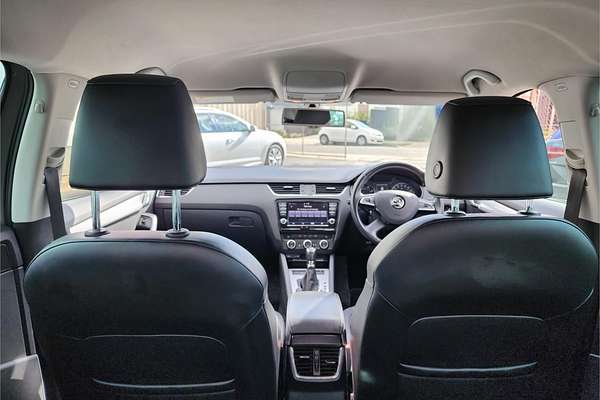 2013 SKODA Octavia Elegance 132TSI NE