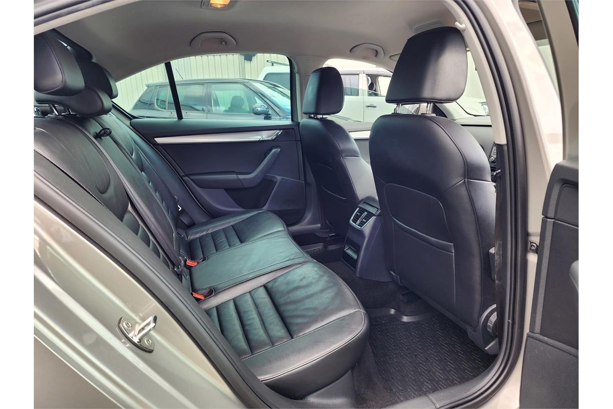 2013 SKODA Octavia Elegance 132TSI NE