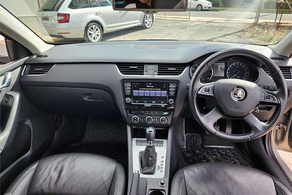 2013 SKODA Octavia Elegance 132TSI NE