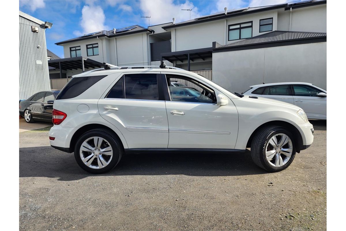 2009 Mercedes-Benz M-Class ML320 CDI Luxury W164
