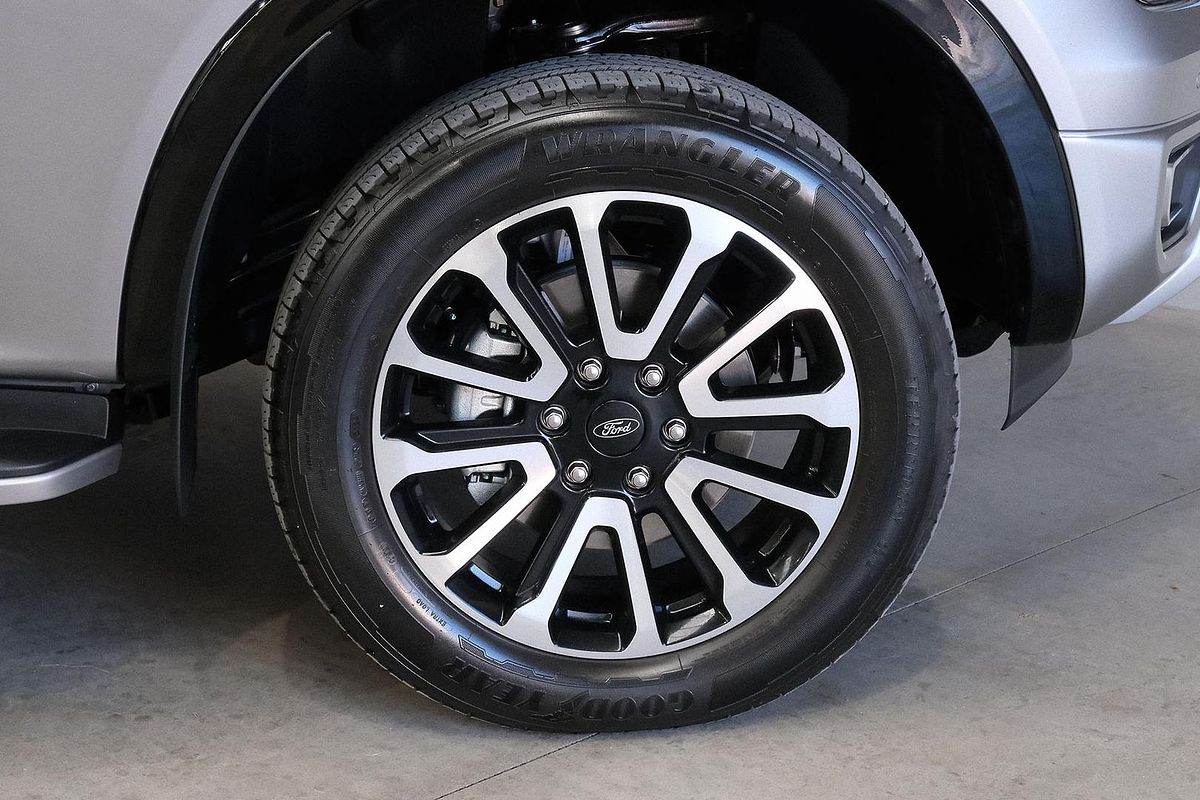 2025 Ford Ranger Platinum 4X4 3.0L